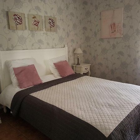 Les Imperiales Bed and Breakfast Boursault Buitenkant foto