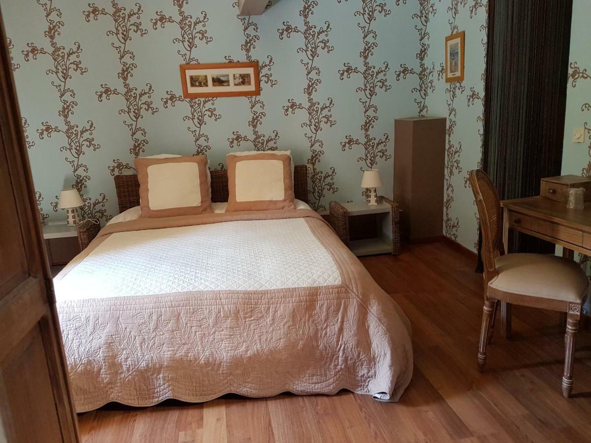 Les Imperiales Bed and Breakfast Boursault Buitenkant foto