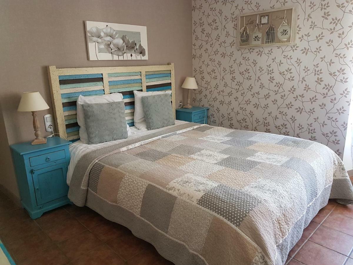 Les Imperiales Bed and Breakfast Boursault Buitenkant foto
